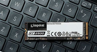 Скоростной SSD-накопитель Kingston  для ноутбуков, рабочих станций и высокопроизводительных компьютеров