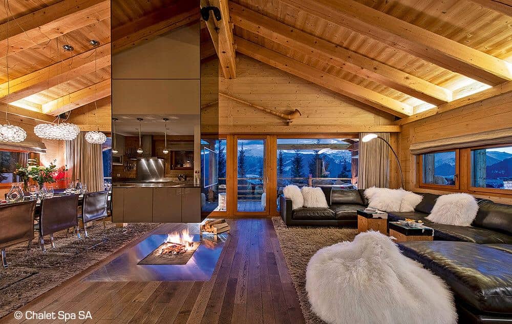 Обеденная зона в Chalet Spa Verbier